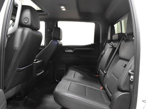 Used 2022 Chevrolet Silverado 1500 RST w/ True North Edition Plus AWD/4WD image 8
