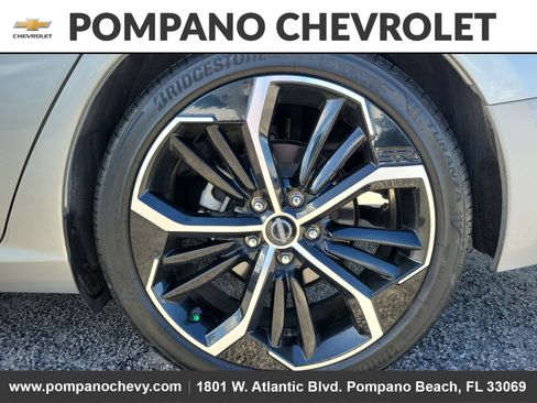 Used 2024 Nissan Altima 2.5 SR image 9