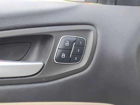 Used 2014 Ford Escape Titanium FWD image 23