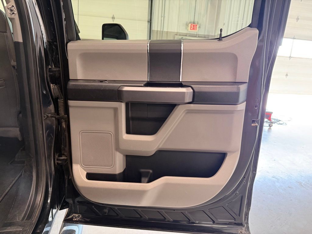 Used 2019 Ford F250 XLT AWD/4WD image 31