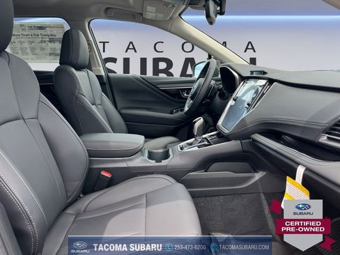 Used 2025 Subaru Outback Limited AWD/4WD image 17