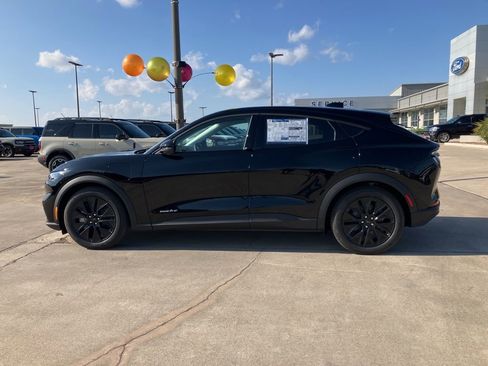 New 2025 Ford Mustang Mach-E Select image 4
