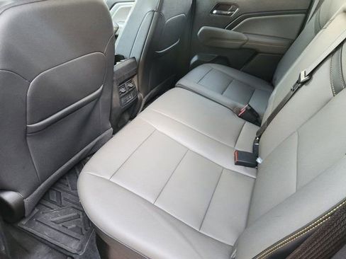 Used 2023 Chevrolet Colorado ZR2 w/ ZR2 Convenience Package III image 31