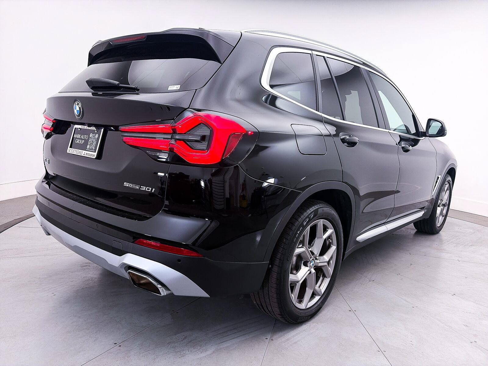 Used 2024 BMW X3 sDrive30i w/ Premium Package RWD image 16