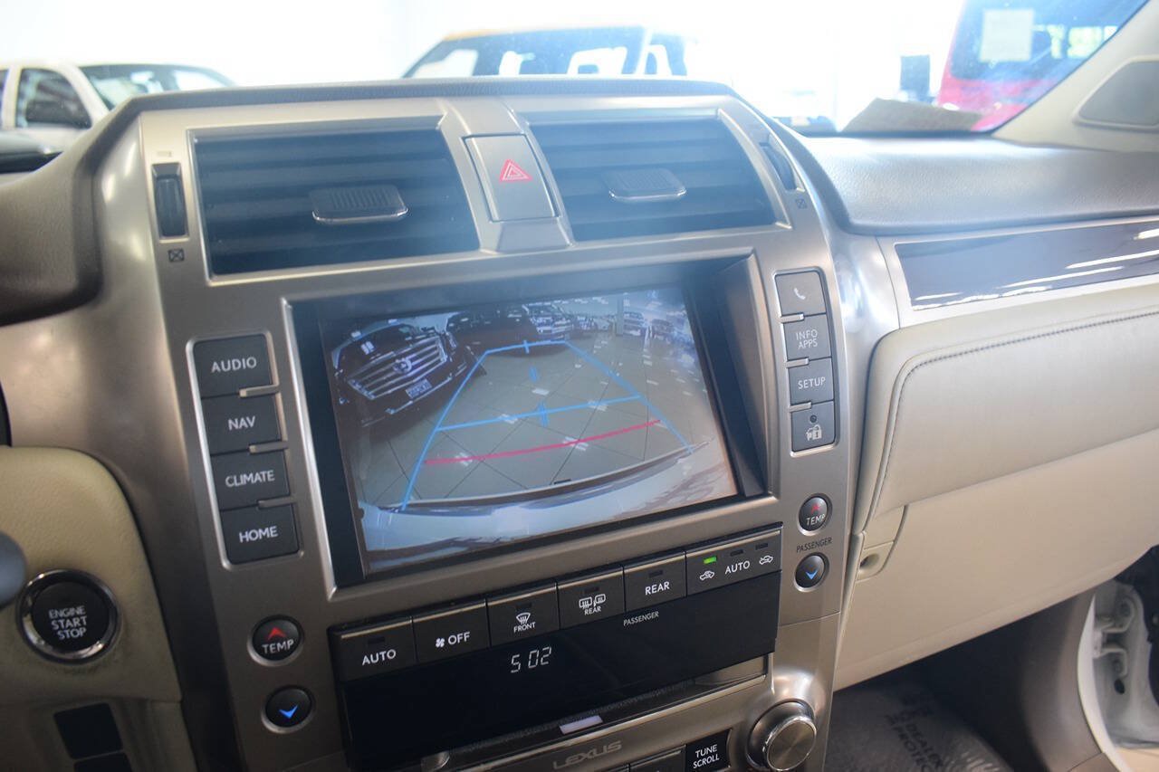Used 2014 Lexus GX 460 w/ Premium Package AWD/4WD image 44