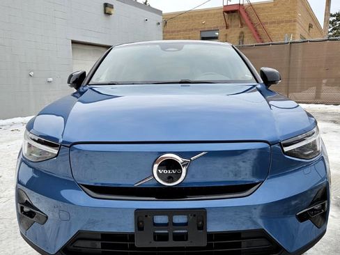 Used 2022 Volvo C40 P8 Recharge Ultimate image 3