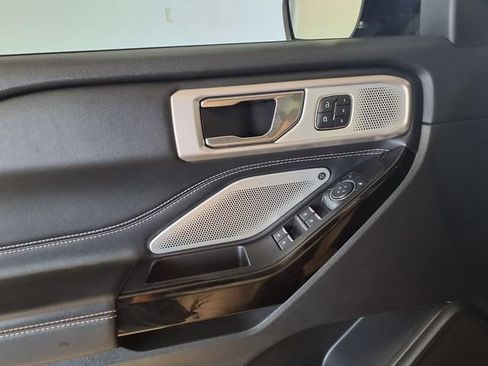 Used 2021 Ford Explorer ST w/ Equipment Group 401A AWD/4WD image 15