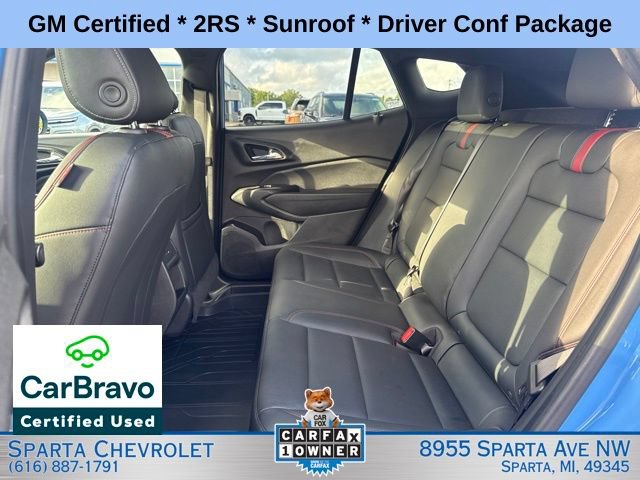 Used 2024 Chevrolet Trax RS w/ Sunroof Package FWD image 24