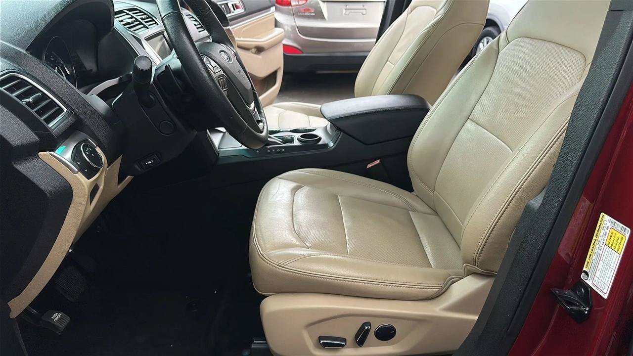 Used 2017 Ford Explorer Limited FWD image 21