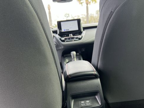 Used 2024 Toyota Corolla SE image 31