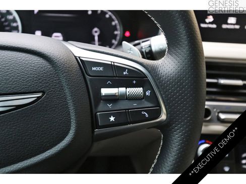 Used 2026 Genesis G70 2.5T RWD image 19