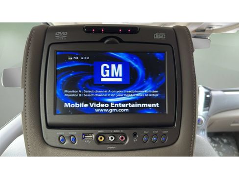 Used 2017 Chevrolet Tahoe LT w/ Luxury Package AWD/4WD image 35