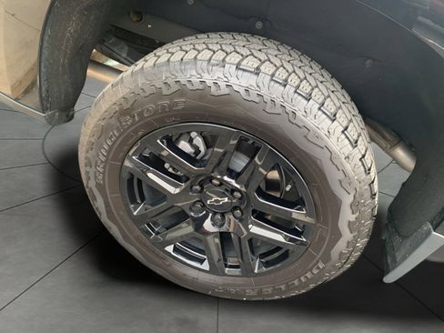 Used 2025 Chevrolet Silverado 1500 RST w/ Z71 Off-Road Package image 28