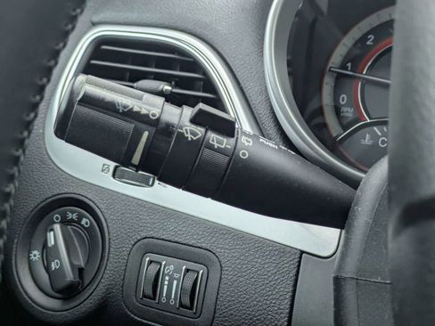 Used 2012 Dodge Journey SXT w/ Popular Equipment Group FWD image 25