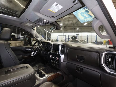 Used 2022 GMC Sierra 1500 SLT w/ SLT Premium Plus Package image 29