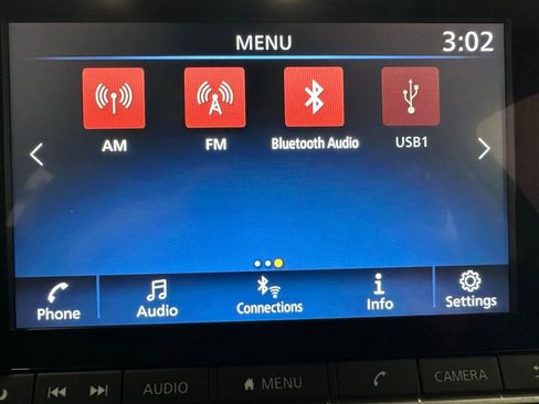 Used 2025 Nissan Sentra SV image 29