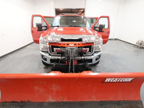 Used 2014 Ford F350 Lariat image 27