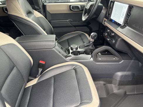 New 2025 Ford Bronco Big Bend w/ Black Diamond Package image 13