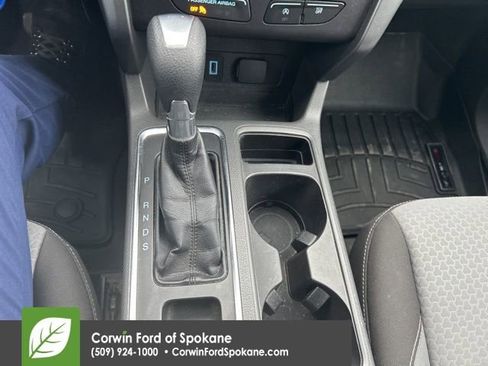 Used 2017 Ford Escape SE w/ SE Cold Weather Package image 19