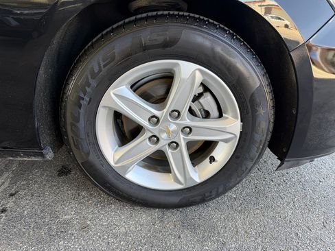 Used 2024 Chevrolet Malibu LT FWD image 27