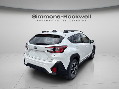 Used 2024 Subaru Crosstrek 2.0i Premium image 27
