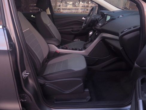 Used 2014 Ford Escape SE w/ Equipment Group 201A image 19