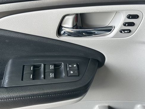 Used 2019 Honda Pilot EX-L image 18