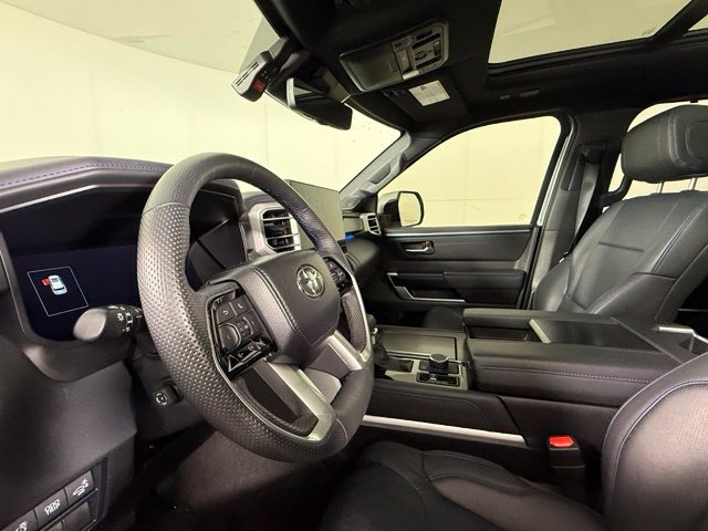 Used 2024 Toyota Sequoia Platinum AWD/4WD image 6