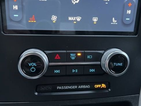 Used 2024 Ford Edge SEL image 47