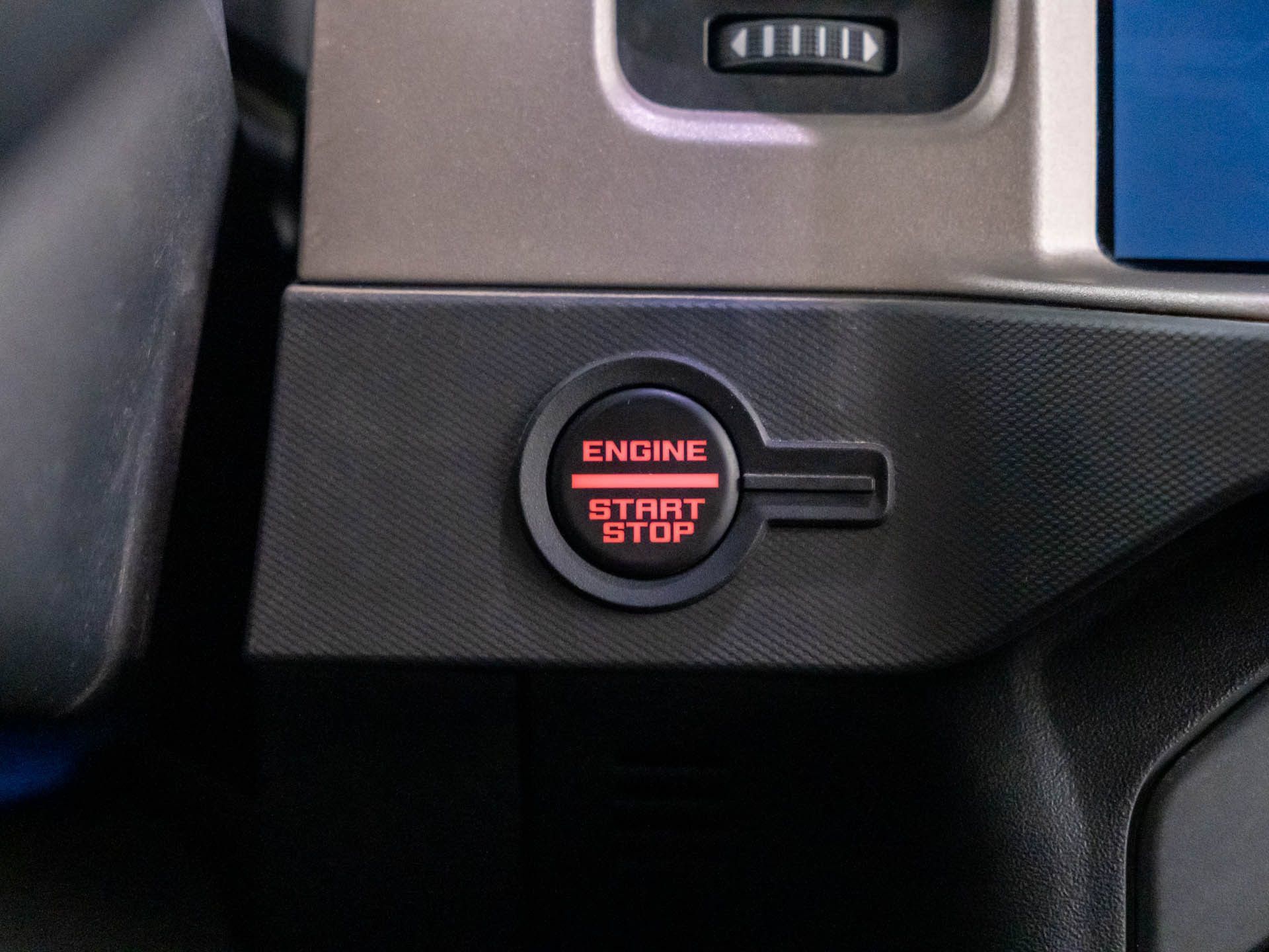 Used 2023 Ford Bronco Raptor AWD/4WD image 24