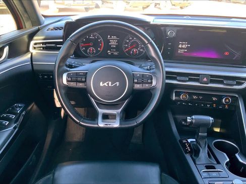 Used 2024 Kia K5 GT-Line w/ GT-Line Premium Package image 6