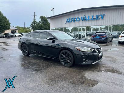 Used 2021 Nissan Maxima SR w/ Sport Mat Group