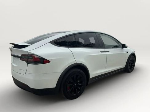 Used 2019 Tesla Model X Standard Range Sport Utility 4 image 17