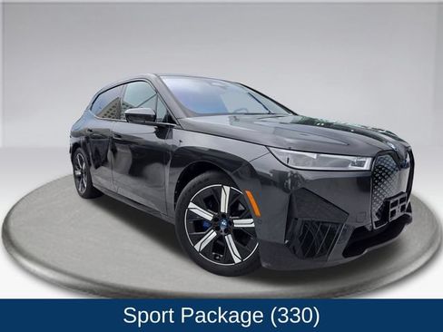 Used 2023 BMW iX xDrive50 w/ Premium Package AWD/4WD image 2