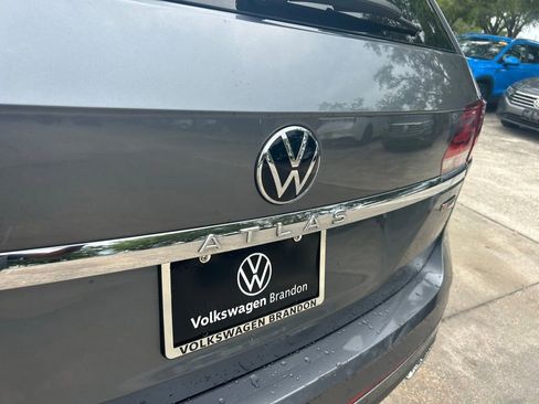 Certified 2022 Volkswagen Atlas SEL Premium AWD/4WD image 33