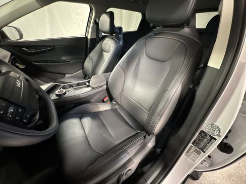 New 2025 Kia EV6 Wind image 16