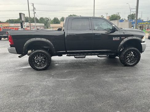 Used 2015 RAM 2500 Tradesman w/ Chrome Appearance Group AWD/4WD image 6