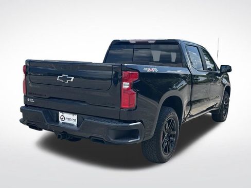 Used 2022 Chevrolet Silverado 1500 RST w/ Redline Edition AWD/4WD image 7