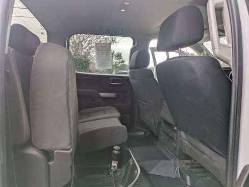 Used 2017 Chevrolet Silverado 2500 LT w/ LT Convenience Package image 31