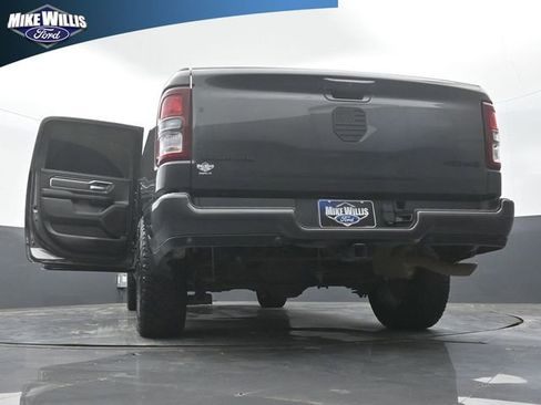 Used 2022 RAM 1500 Big Horn AWD/4WD image 30