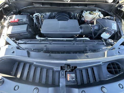 Used 2021 GMC Yukon AT4 image 30