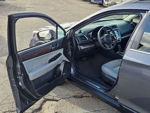 Used 2019 Subaru Outback 2.5i Limited image 41