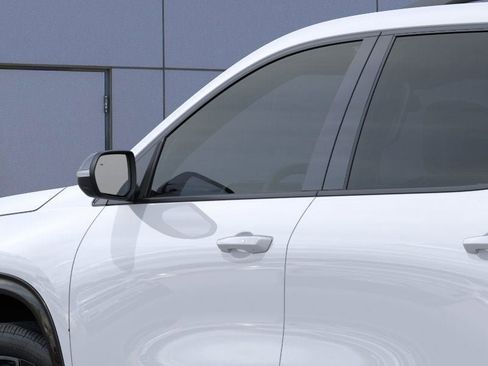 New 2026 Chevrolet Traverse RS w/ LPO, Floor Liner Package image 41