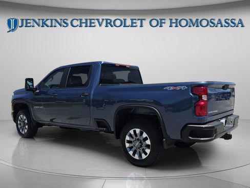 New 2026 Chevrolet Silverado 2500 Custom w/ Custom Value Package AWD/4WD image 8