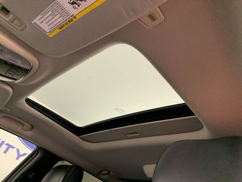 Used 2018 Dodge Durango Citadel image 29