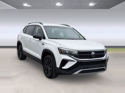 Used 2024 Volkswagen Taos S image 7