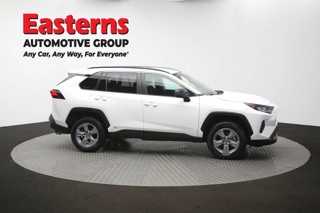 Used 2022 Toyota RAV4 LE AWD/4WD image 48