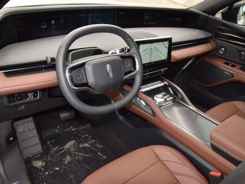 New 2026 Lincoln Nautilus Reserve w/ Jet Appearance Package AWD/4WD image 63