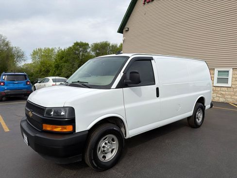 Used 2022 Chevrolet Express 2500 w/ Safety Package RWD image 2