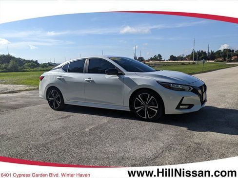 Certified 2022 Nissan Sentra SR FWD image 1